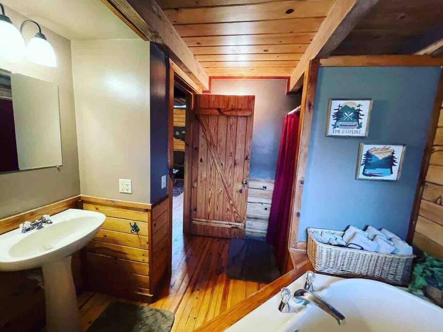 The Loft At Bear Mountain Log Cabins Eureka Springs Exteriér fotografie