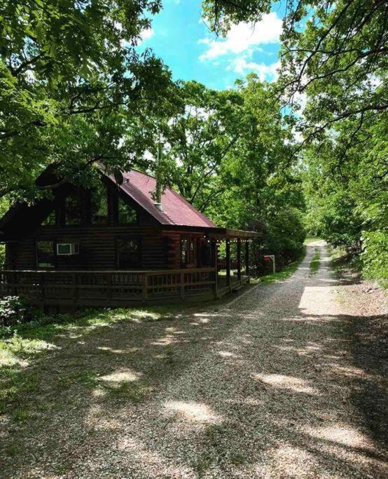 The Loft At Bear Mountain Log Cabins Eureka Springs Exteriér fotografie